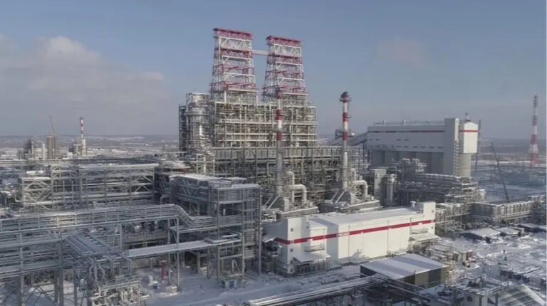 Зруйнована ключова установка НОРСІ після удару українських дронів.