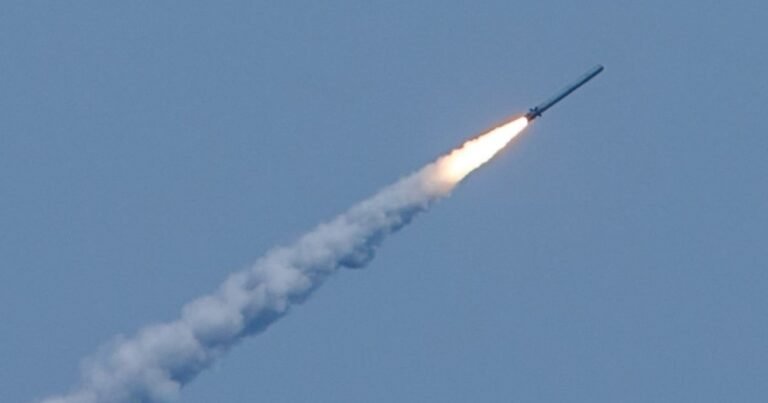 Українська ракета-перехоплювач FP-7.x на випробуваннях, що досягла висоти Patriot за меншу ціну.