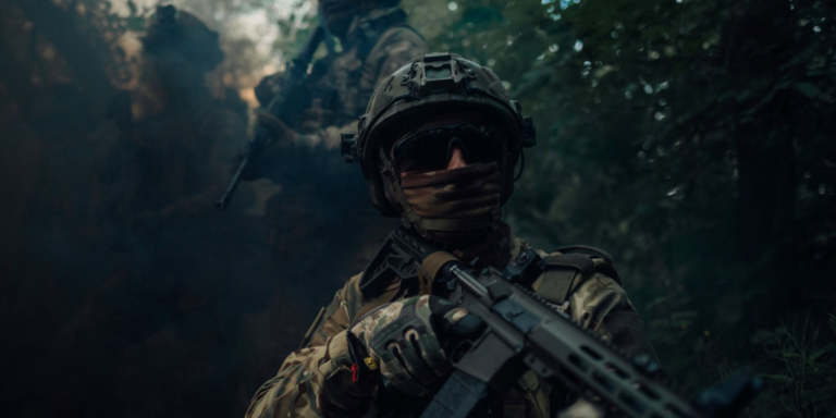 Іноземців кличуть у штурмовики за нові виплати. Замкомнадира полку Хартії Монах.