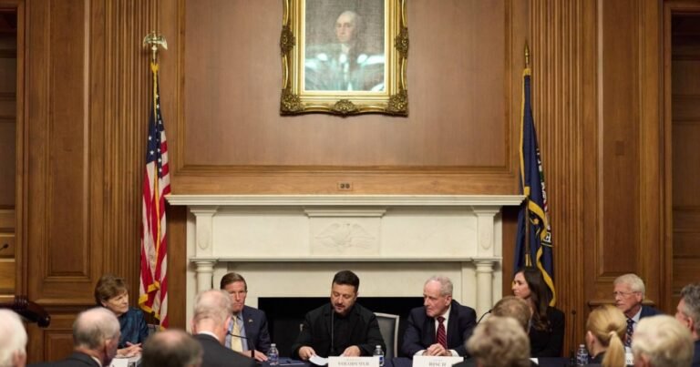 Американські сенатори голосують за нові санкції проти Росії та Ірану