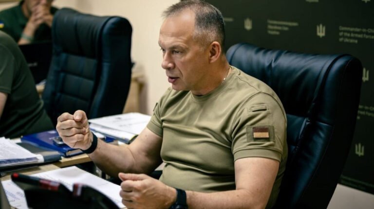 Головнокомандувач Сирський: тисячі дронів мінус. ЗСУ нарощують спроможності проти БПЛА. Київ під захистом.