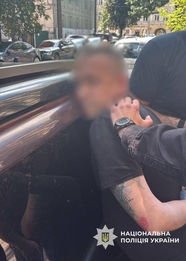 Комбриг Станіслав Лучанов, якого підозрюють у викраденні та вбивстві цивільних осіб.