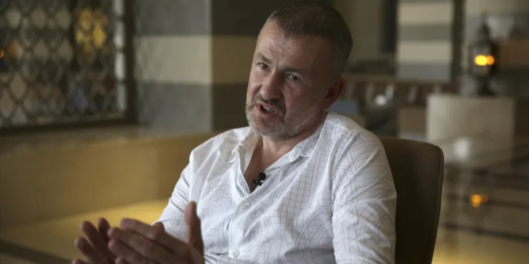 Андрій Мельниченко, російський олігарх та король добрив, який дискутує про майбутнє РФ у The Economist.