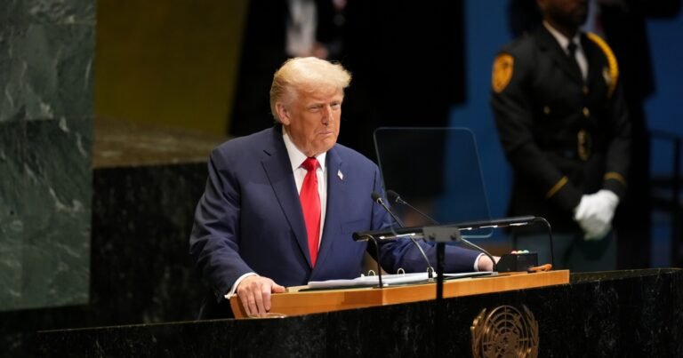 Трамп заплатив мільйони компенсації Елізабет Керролл за насильство.