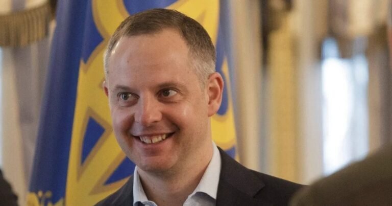 ВАКС дозволив спецрозслідування щодо Шурми та родичів, які ймовірно вкрали мільйони на «зеленому тарифі» і схоже, відсиджуються за кордоном.