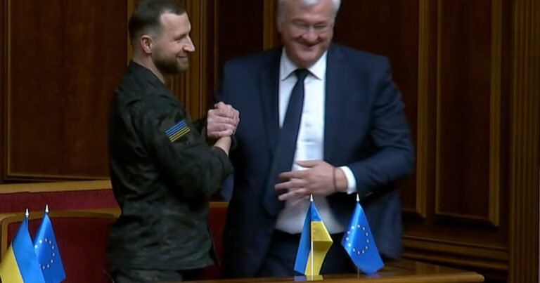 Президент України дякує нардепам за призначення очільників МЗС та Міноборони