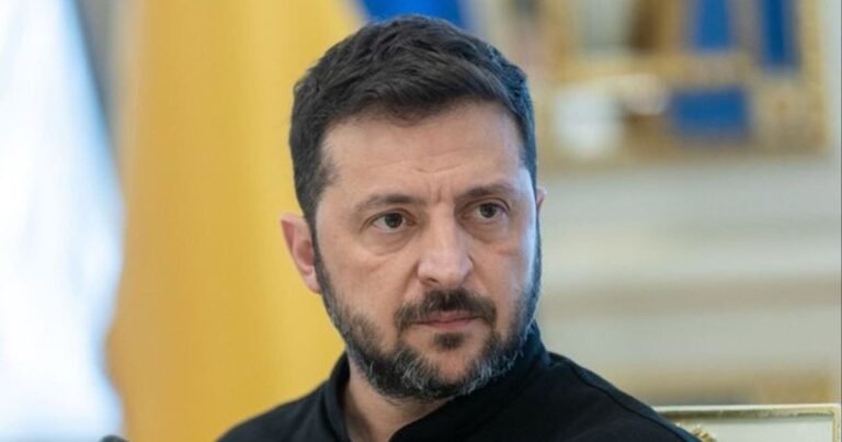 Президент Володимир Зеленський анонсує нові дипломатичні кроки для завершення конфлікту та згадує про посередників