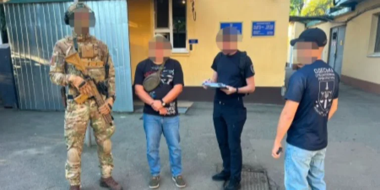 Чотири працівники ТЦК в Одесі, яких підозрюють у викраденні людей