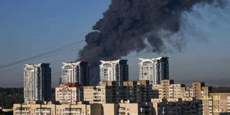Київська Оболонь: наслідки російської атаки, загибель дитини від дрона.