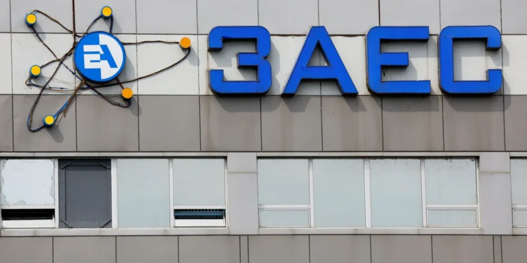 Рафаель Гроссі та Запорізька АЕС: тиждень без світла, палива на 10 днів, ядерна загроза.