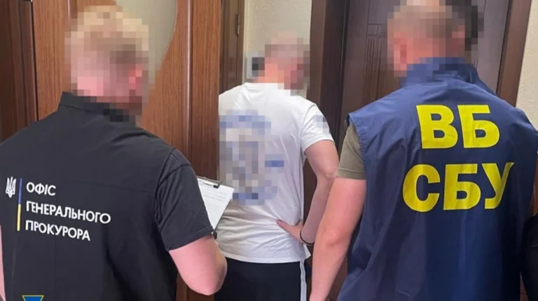 Заступник голови Хмельницької ОВА, викритий на хабарях за ремонт доріг