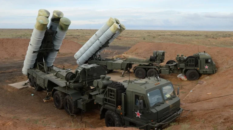 Українські дрони покарали російський С-400 за нічні обстріли.