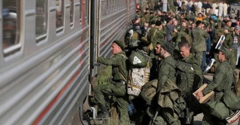 Олег Іващенко з ГУР попереджає про російську мобілізацію для нових наступів.