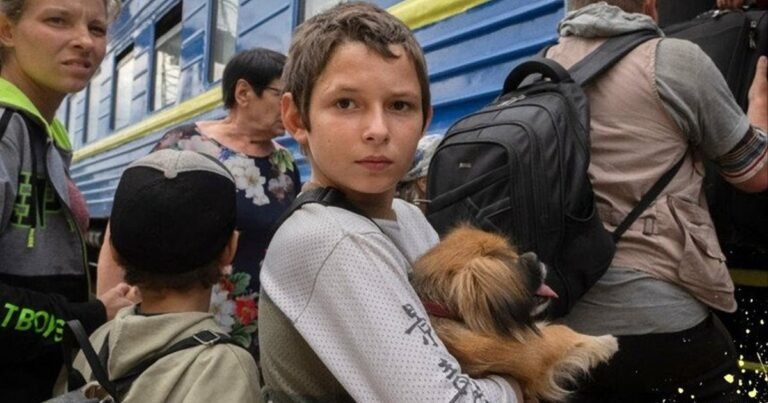 Російський «Газпром» фінансував викрадення українських дітей. Депортація, зміна ідентичності, «Юнармія». Злочини проти мирних цивільних та трибунал.