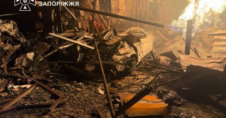 Окупанти влаштували нічний терор, атакувавши Україну дронами-імітаторами.