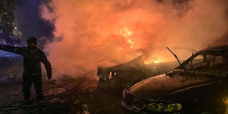 Фото наслідків ракетного удару по Києву, руйнування в Солом'янському, Подільському та Дніпровському районах столиці