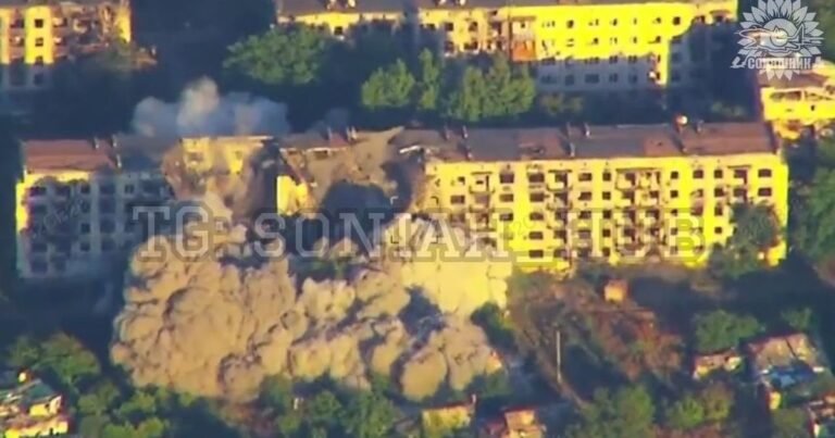 Українські пілоти Су-27 знищили пункт управління БПЛА окупантів на сході. Особовий склад ліквідовано. Кадри бойового вильоту.