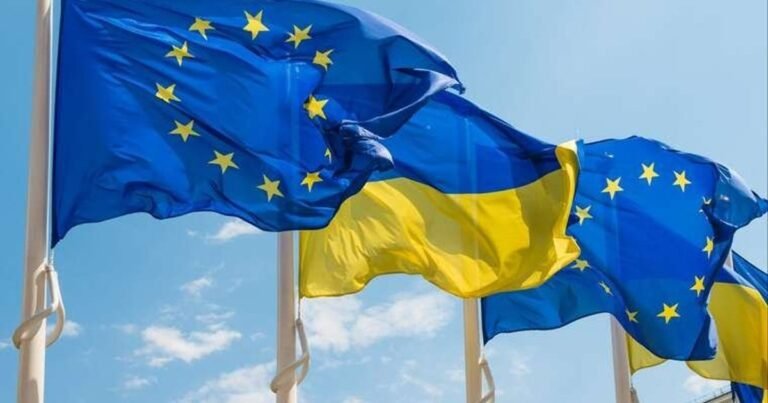 Прем'єр Корецький коментує отримання Україною траншу від ЄС на оборонні потреби.