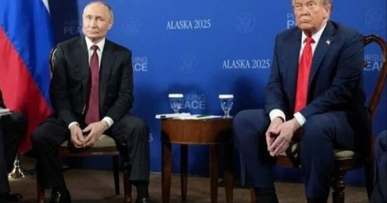 Зустріч Путіна і Трампа: диктатор відкидає мир, обіцяючи війну до "всіх цілей".