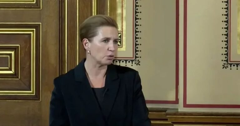 Прем'єр-міністерка Данії Метте Фредеріксен закликає ЄС конфіскувати російські активи для України.