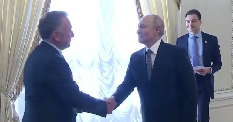Кремлівський диктатор Путін пропонує допомогу США з Іраном, зустріч з Віткоффом.