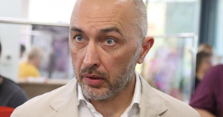 Голова НБУ Андрій Пишний, обшуки НАБУ, вимоги відставки, схеми «Сенс Банку».