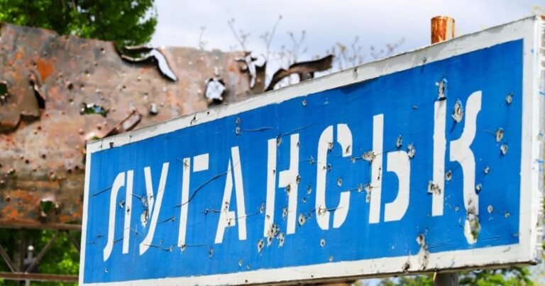 Окупанти Луганщини "націоналізують" порожні квартири. Сєвєродонецьк скаржиться на жахливі ремонти. Чергове дно.