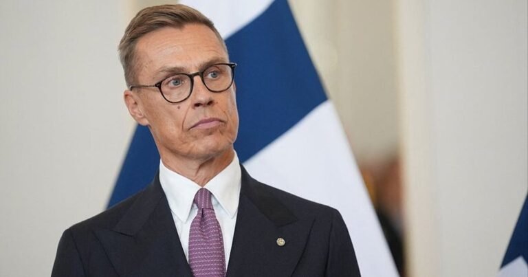 Скандинавські лідери розмовляють із Зеленським після контактів з Путіним, обіцяючи підтримку Україні.