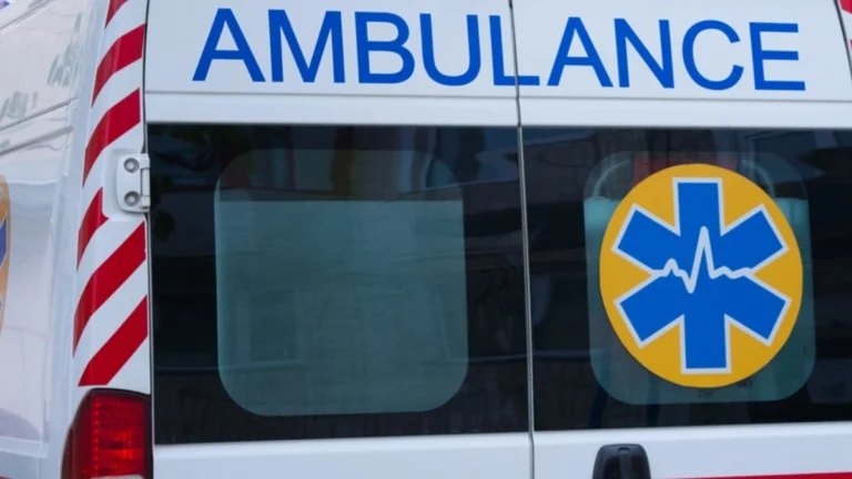 21-річна дівчина загинула в Києві, троє постраждали.