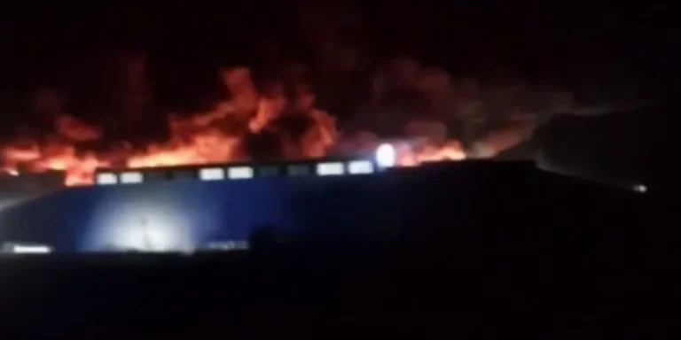 Завод "Саста" та дата-центр Яндексу в Рязані палають, Яндекс визнав "інцидент", влада мовчить.