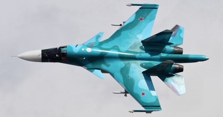 СБУ влаштувала феєрверк у Росії. Два винищувачі, склад боєприпасів та НПЗ перетворилися на металобрухт. Жорстко.