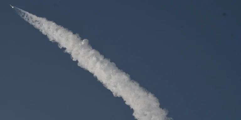 Російський диктатор знову намагається зламати українців темрявою. Масований обстріл вже на підході. Плани розкрито.