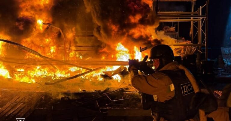 Наслідки російських атак: Умань палає, Київ без світла, Волинь під ударом терору РФ.